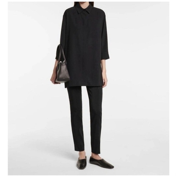 The Row Pants - The Row Sovino Stretch Crepe Cropped Pant Black Medium